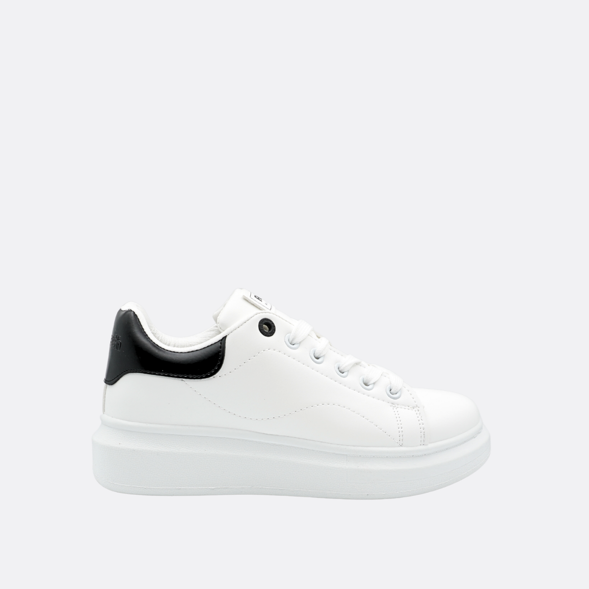 Refresh Fina Black/White Sneaker